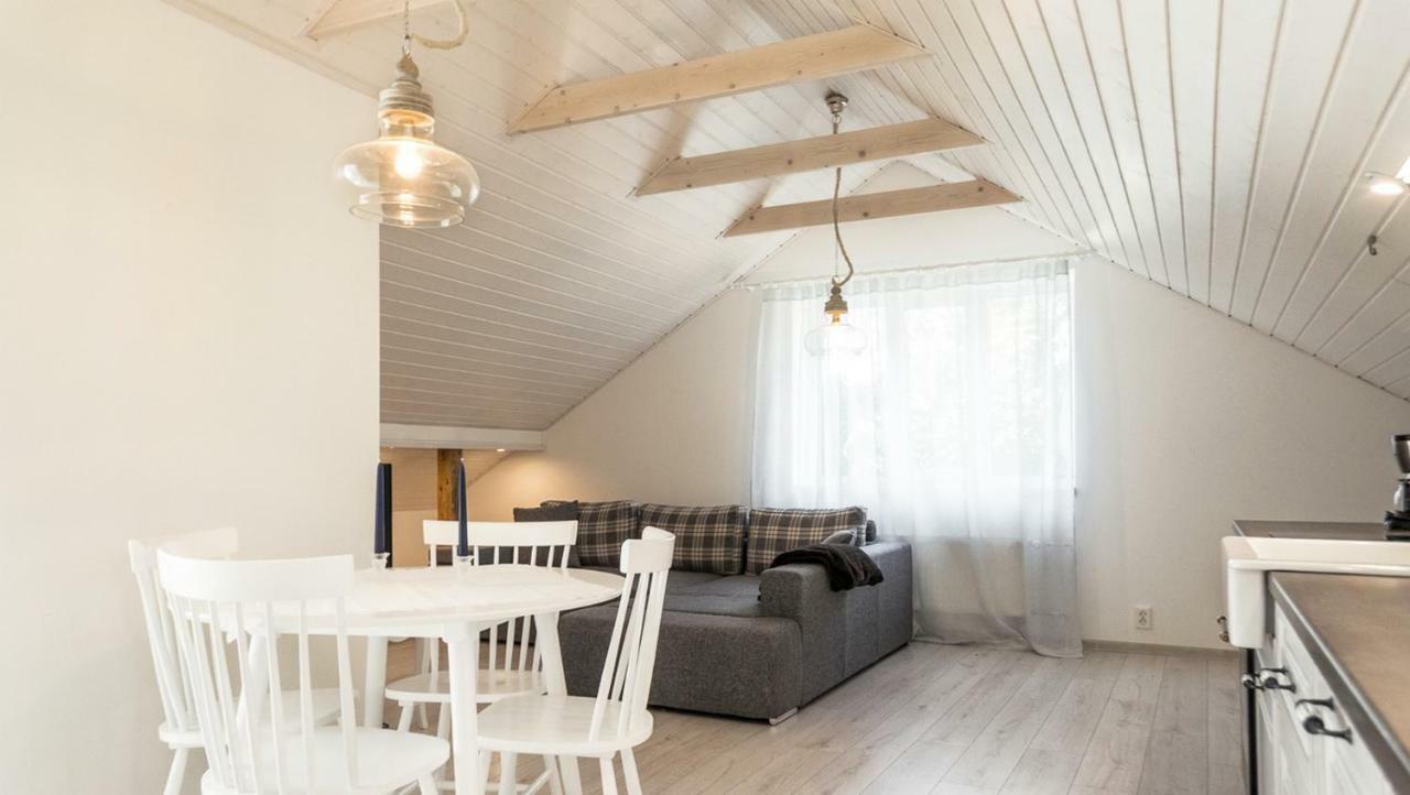 Best Stay- Paernu With Garden Exterior foto